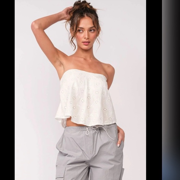 Free People Strapless Flowy
Overlay Top Size M - Picture 2 of 4